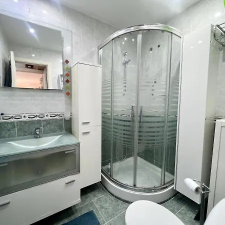 Calle Antonio Millon 32 5c نيرخا